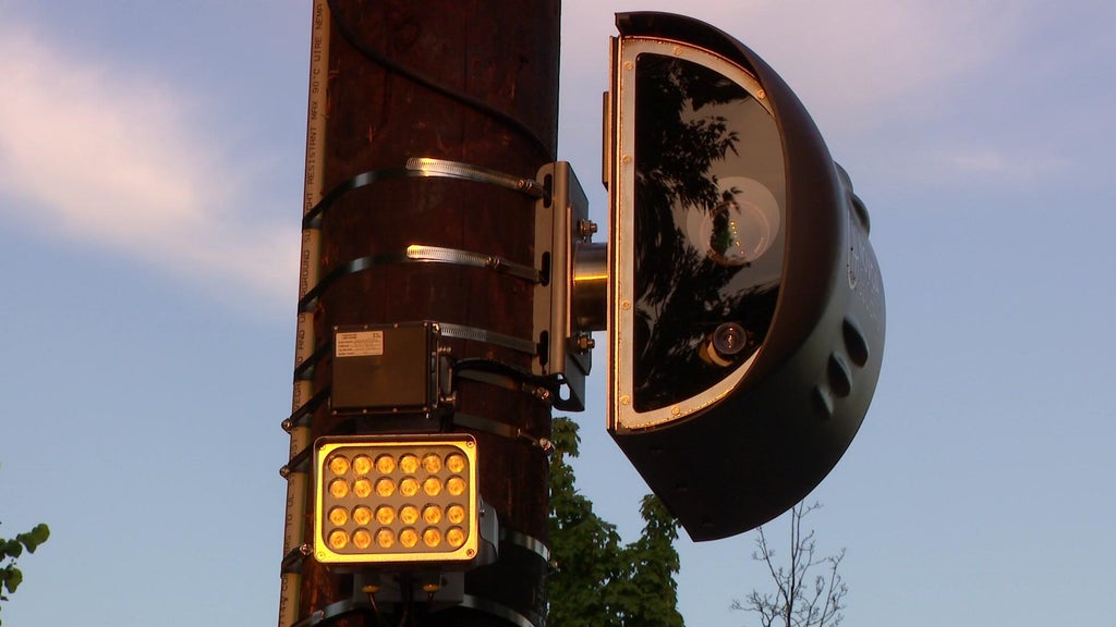 Do speed cameras make drivers slow down? — WCCO / CBS Minnesota, Chanhassen Technology news
