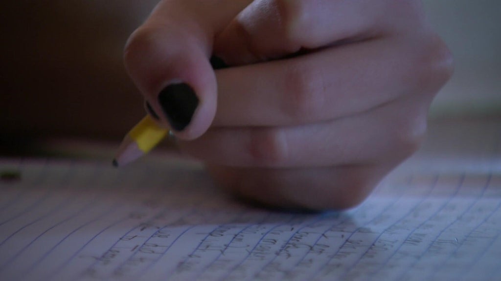 St. Paul educators union says district's plan to cut English learner teachers was made in secret — WCCO / CBS Minnesota, Chanhassen Schools news