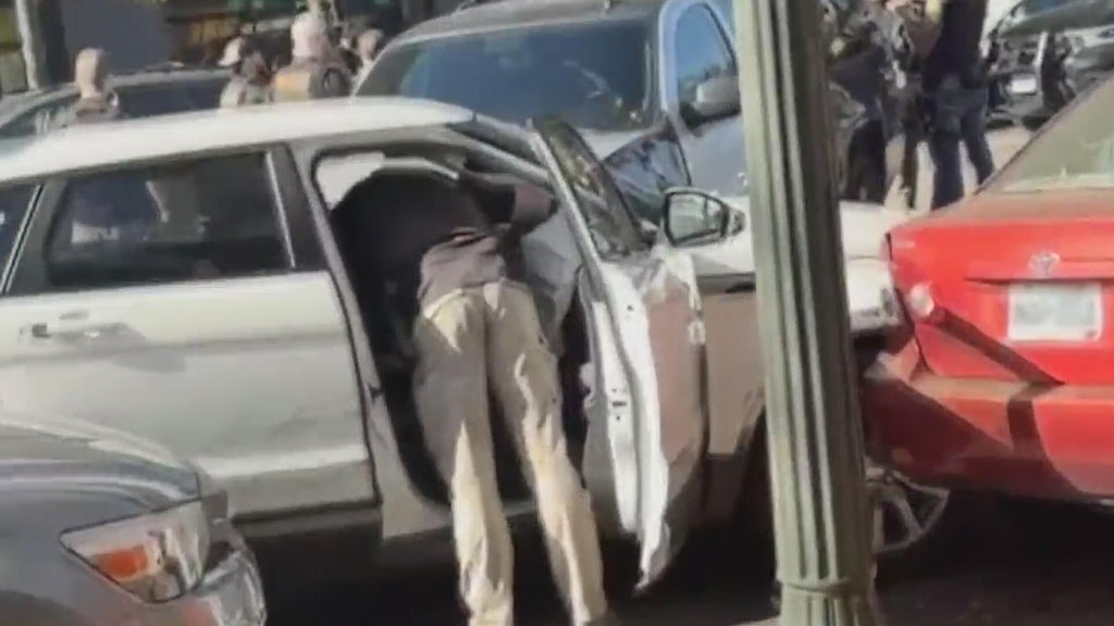4 men arrested after "traveling dangerously" across Minneapolis in stolen car, sheriff says — WCCO / CBS Minnesota, Chanhassen Business news