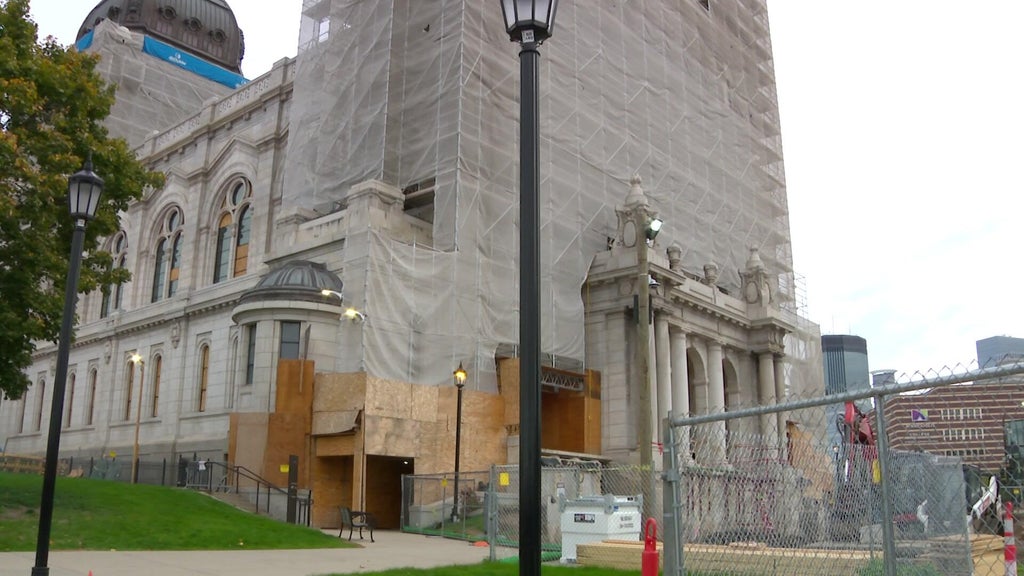 No charges yet after break-in at Basilica of St. Mary in Minneapolis — Chanhassen Business news