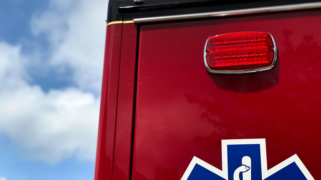 Man, 42, fatally struck by combine in southern Minnesota — WCCO / CBS Minnesota, Chanhassen Health news