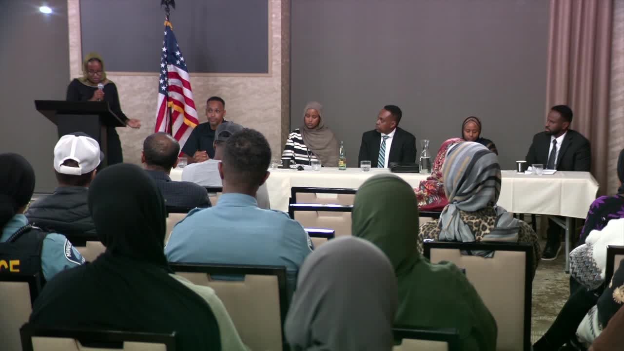 Somali-American police officers address gang violence at town hall; community shares possible solutions — KSTP 5, Chanhassen Business news