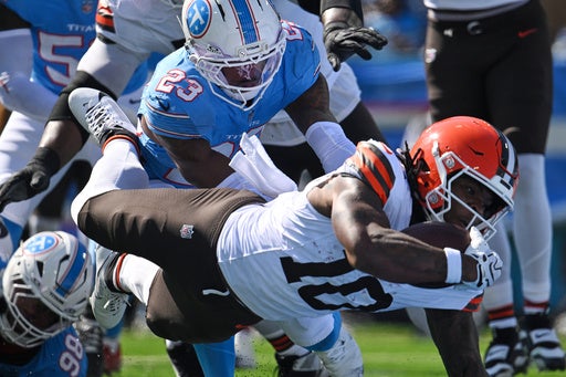 Chicago Bears acquire DT Jeffery Simmons in trade with the Tennessee Titans, AP source says — Chanhassen Business news