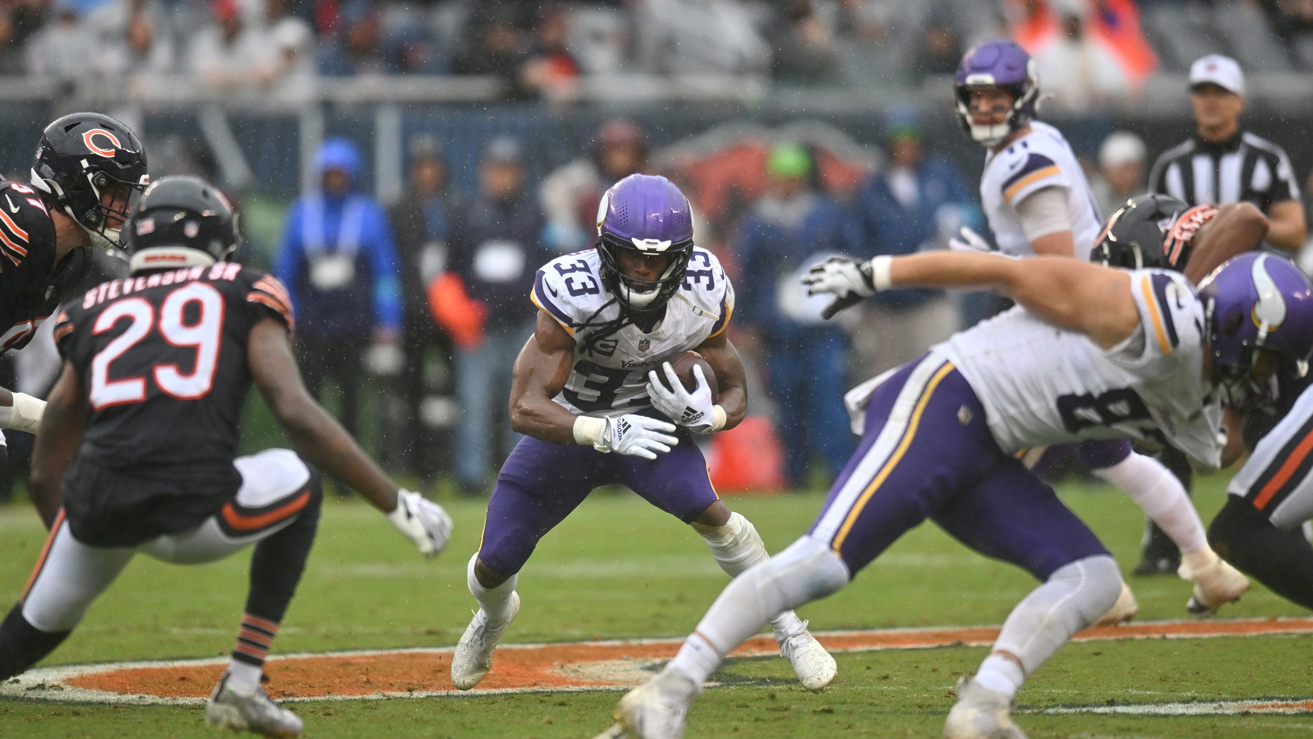 Surprise: Vikings RB Reveals Knee Injury He’s Playing Through — Minnesota Sports Fan, Chanhassen Sports news