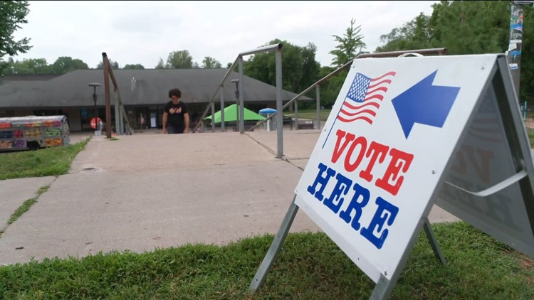 Minneapolis residents set early voting record — Chanhassen Community news
