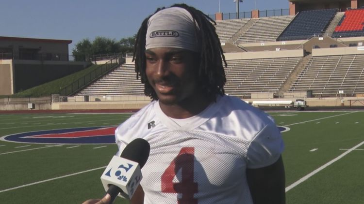 Midway's Lathan Whisenton sets school record for career rushing touchdowns — KCEN (Central Texas), Chanhassen Schools news