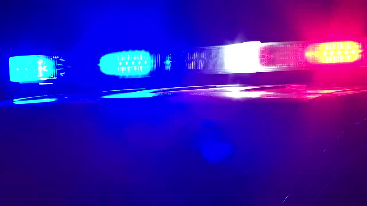 Suspect's gun fired in downtown Mankato during struggle with police, no injuries reported — FOX 9, Chanhassen Business news