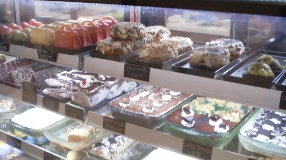 Haraz brings Yemeni coffee and unique crunchy pastries to Pembroke Pines — WSVN Entertainment, Chanhassen Business news